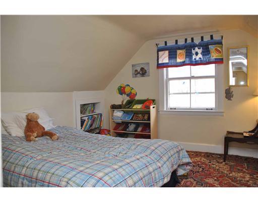 212 Main Street Freeport, ME 04032 - Photo 13 of 18 Bedroom.