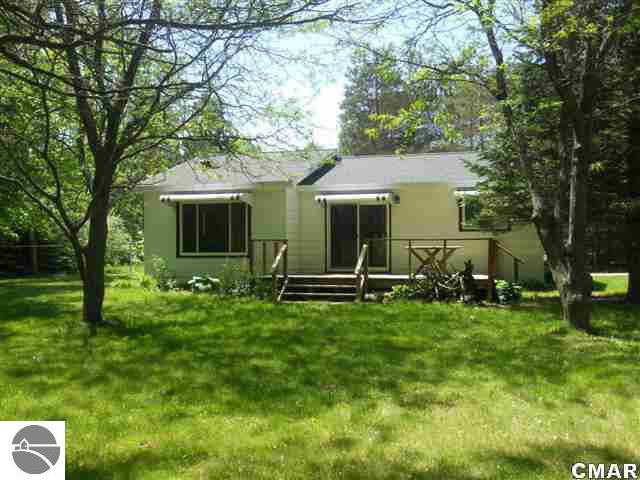 5479 West Baseline Road Weidman, MI 48893 - Photo 13 of 16 1769583-12.JPG