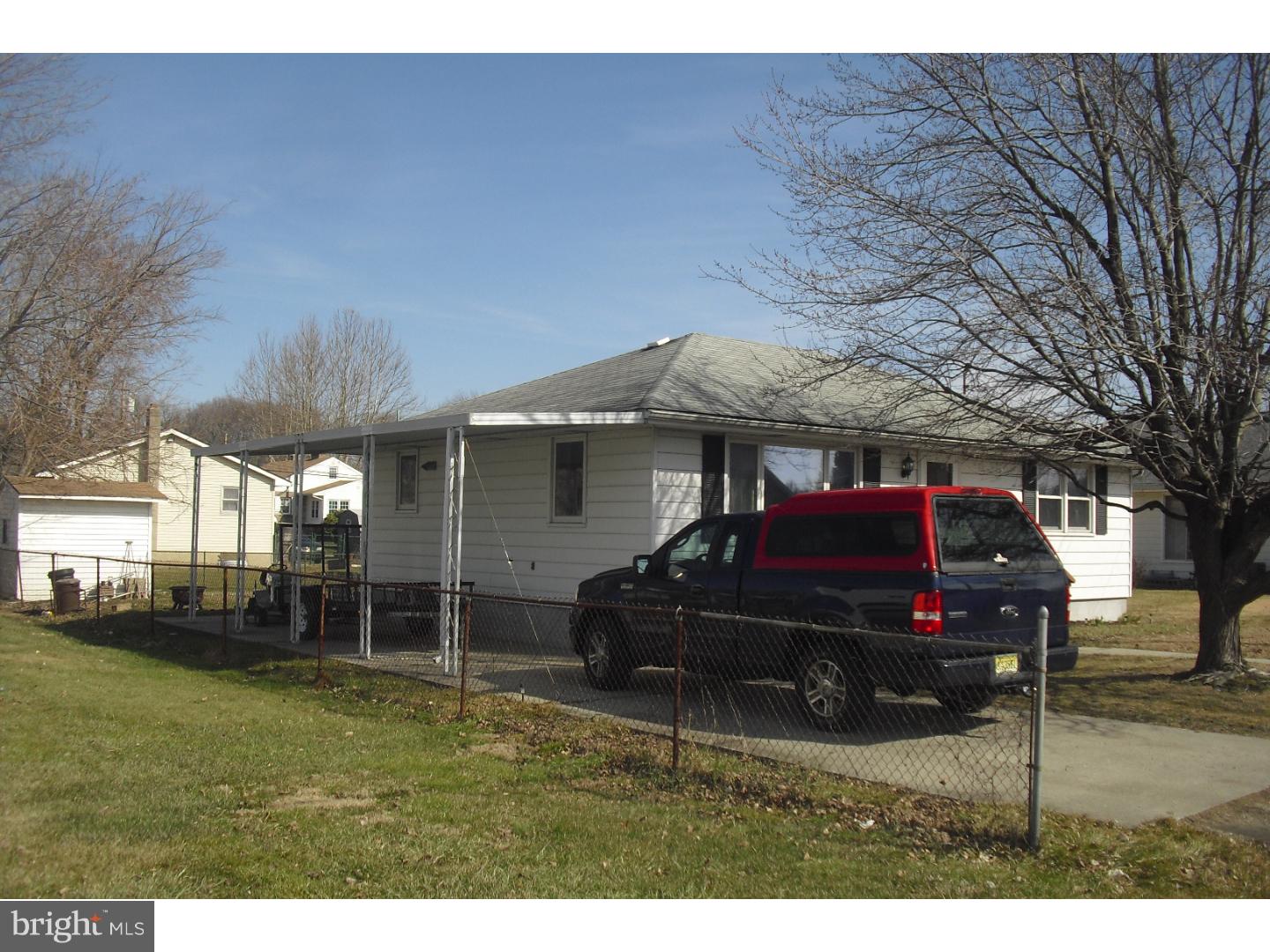 146 Cornell Road Pennsville, NJ 08070 - Photo 2 of 12 Exterior Side