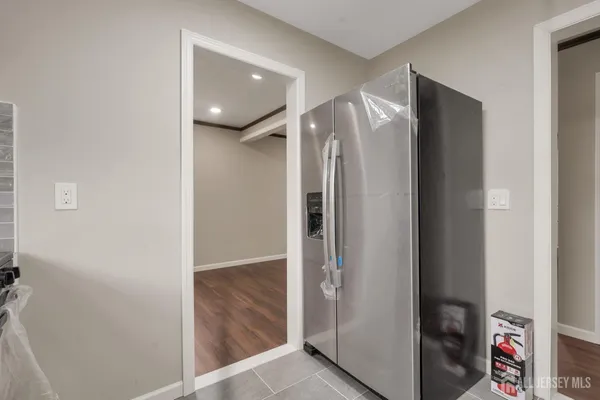 $579,900 | 254 East George Place, Iselin, NJ 08830