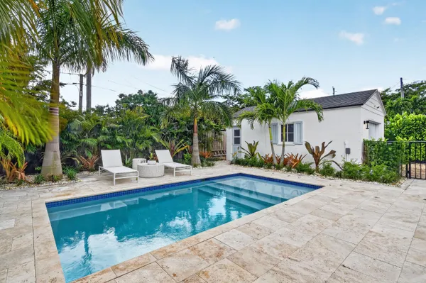 $8,500 | 236 Greymon Drive, West Palm Beach, FL 33405