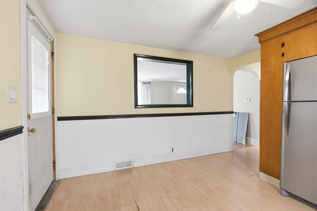 10 Jones Street Cumberland, RI 02864 - Photo 6 of 17
