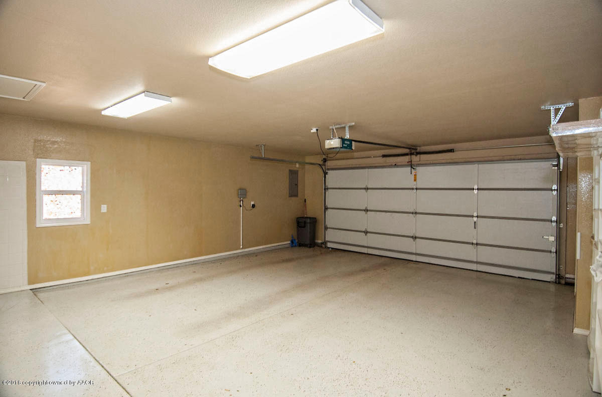 7808 Bayswater Road Amarillo, TX 79119 - Photo 46 of 46 GARAGE VIEW 1