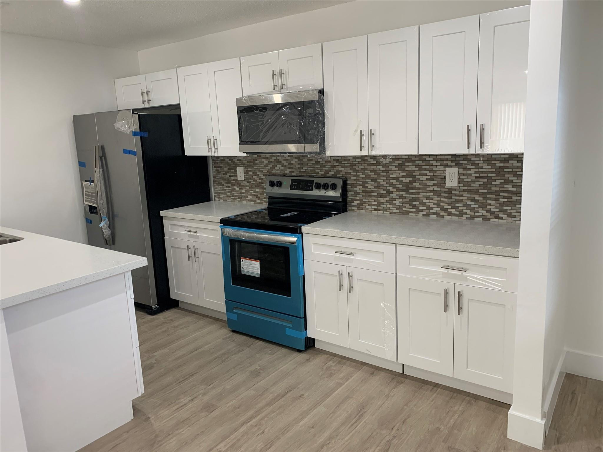 4121 Stirling Road, Unit 401 Dania Beach, FL 33314 - Photo 2 of 8 Photo 2