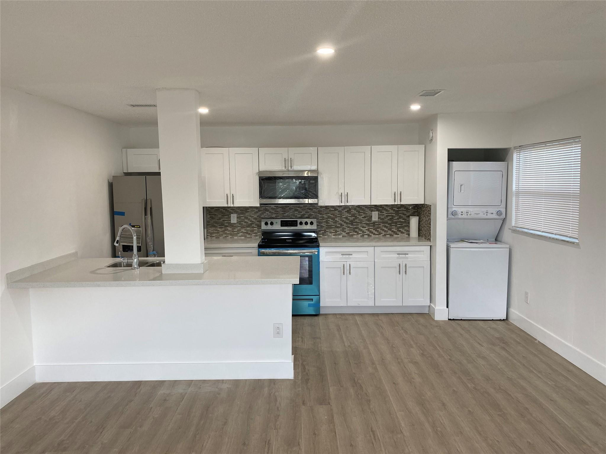 4121 Stirling Road, Unit 401 Dania Beach, FL 33314 - Photo 3 of 8 Photo 3