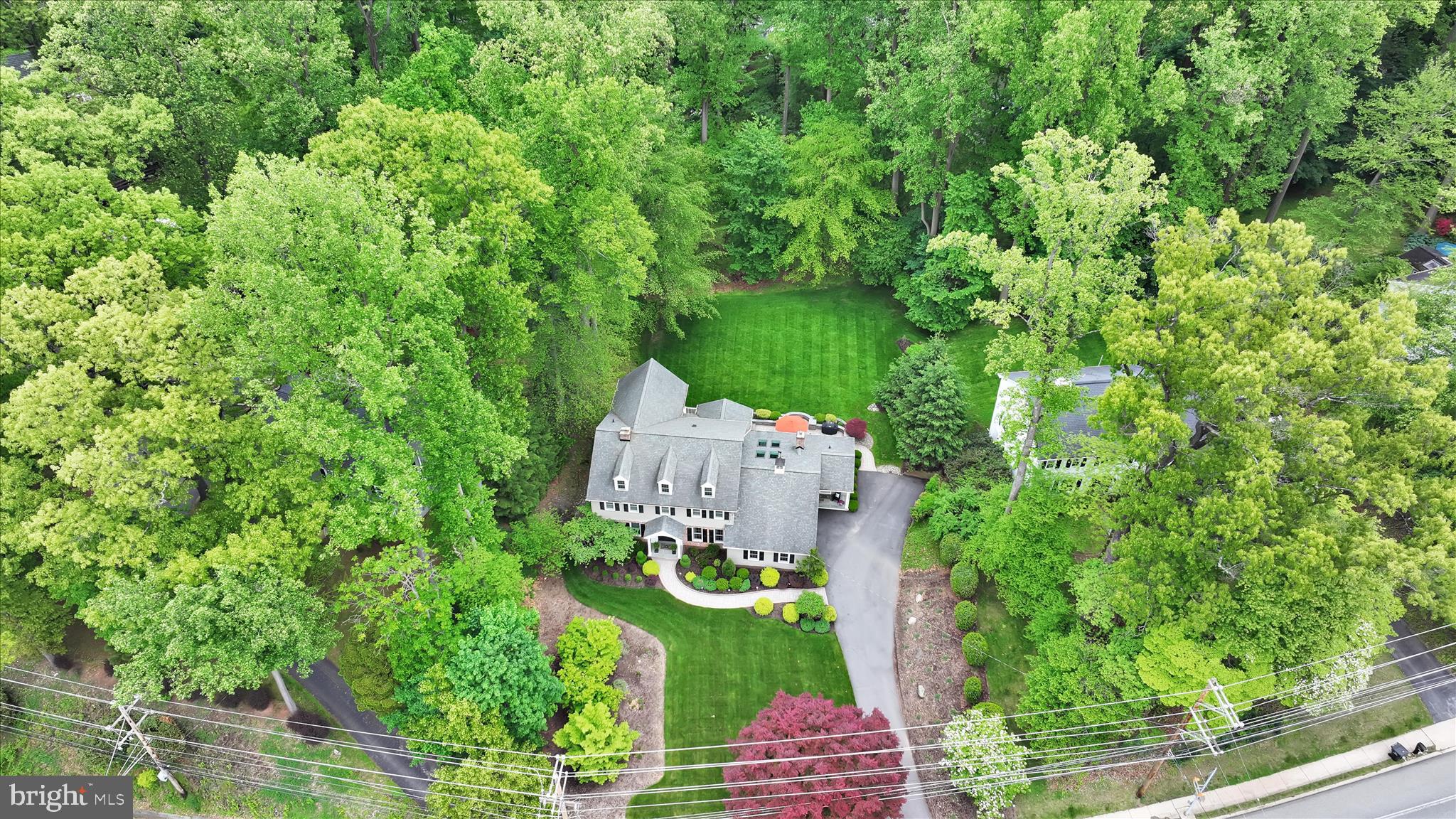 451 Cassatt Road Berwyn, PA 19312 - Photo 6 of 61 .7 Acre Property in the Conestoga Woodlea Assoc.
