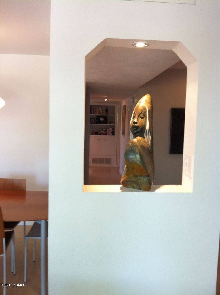140 East Coronado Road, Unit 22 Phoenix, AZ 85004 - Photo 19 of 19 Hallway