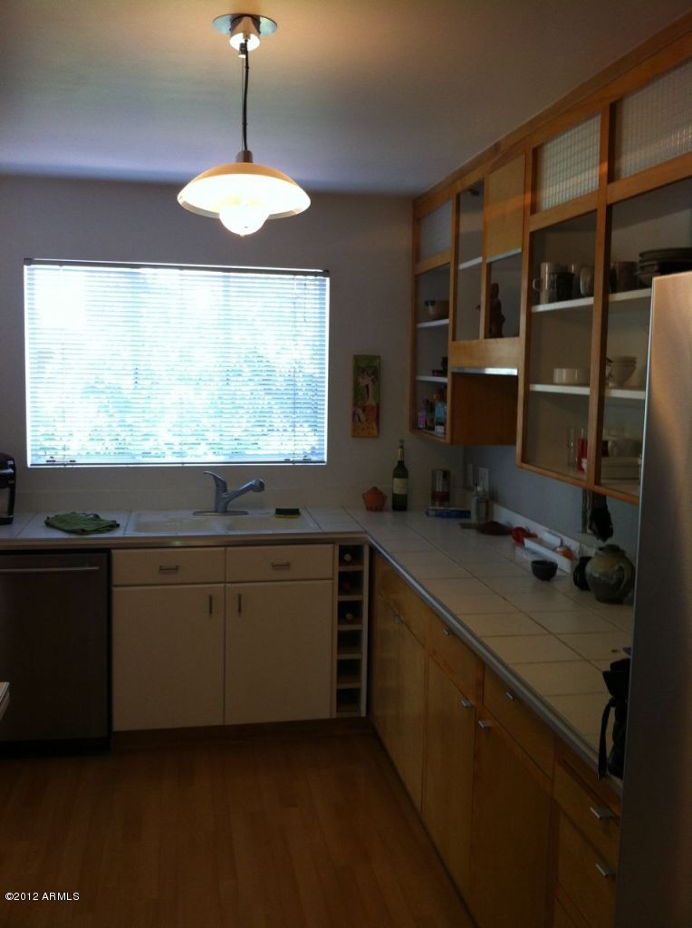 140 East Coronado Road, Unit 22 Phoenix, AZ 85004 - Photo 8 of 19 Kitchen 1