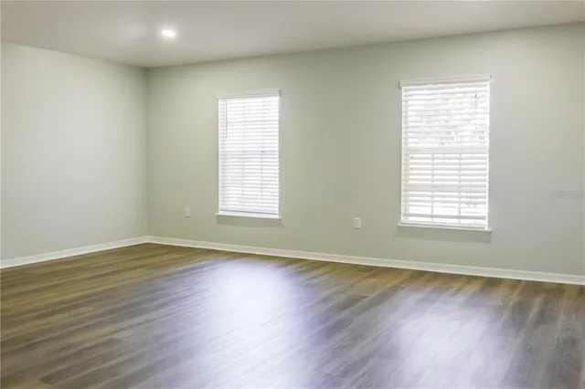 $2,300 | 2131 Nicollett Way, Leesburg, FL 34748