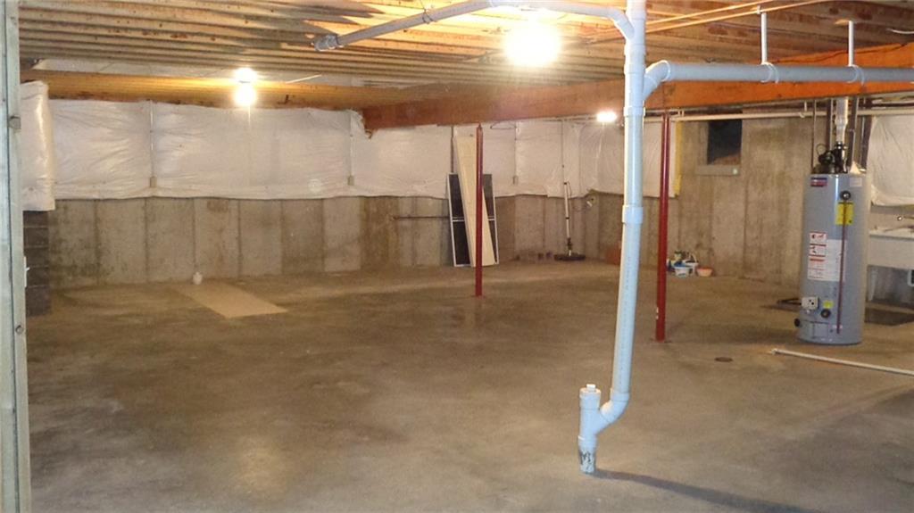 1860 Golfview Drive, Unit 53 Springfield, OH 45502 - Photo 33 of 35