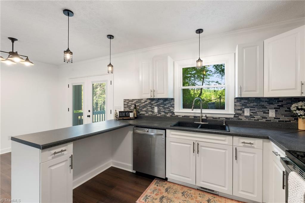 619 Moser Road King, NC 27021 - Photo 17 of 43