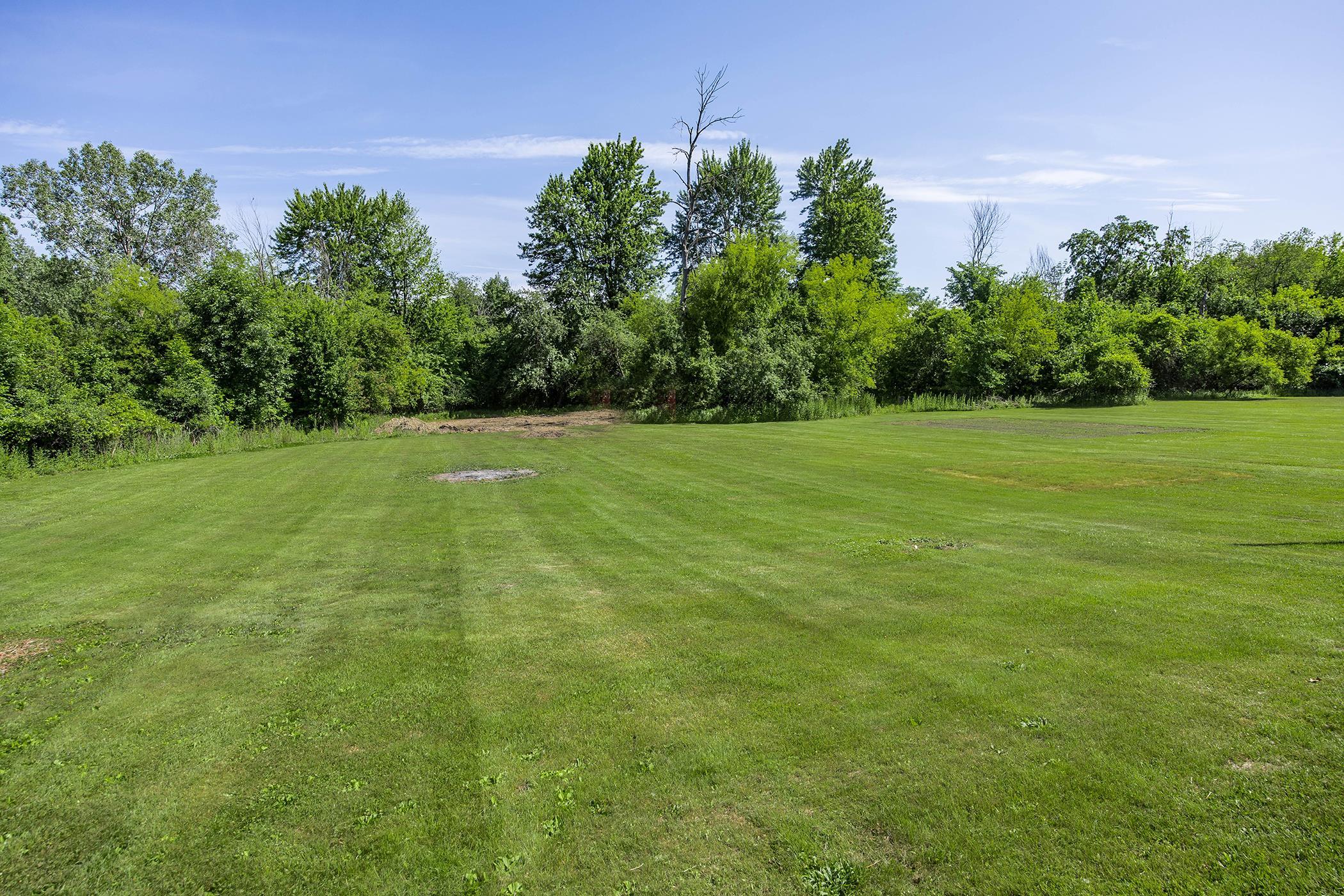 19211 31 Mile Road Ray, MI 48096 - Photo 26 of 41 50179084-835fb964-28cb-452c-afee-e25cebac02d7.JPG