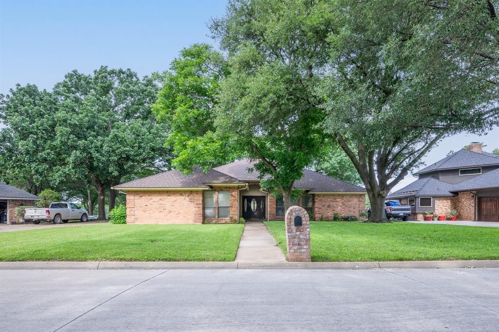 1525 Inverness Road Mansfield, TX 76063 - Photo 1 of 28