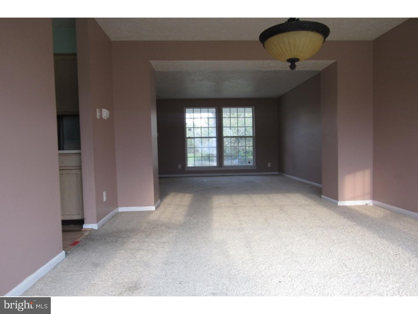 76 Raintree Drive Sicklerville, NJ 08081 - Photo 3 of 20