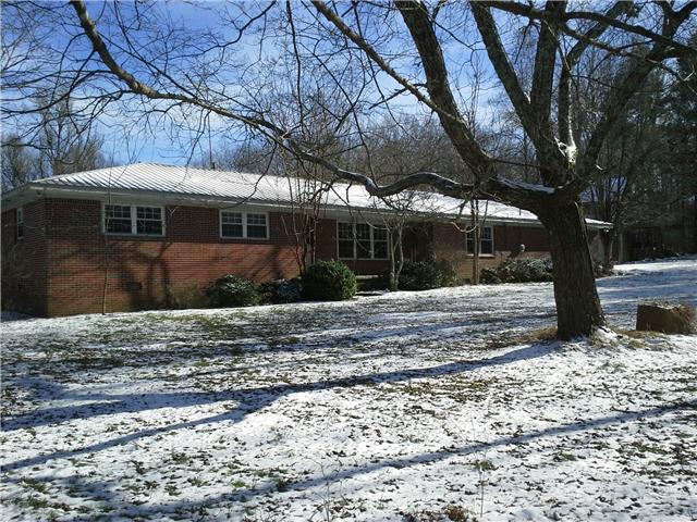 170 Tate Road Sewanee, TN 37375 - Photo 20 of 20 Another view of home from front yard
