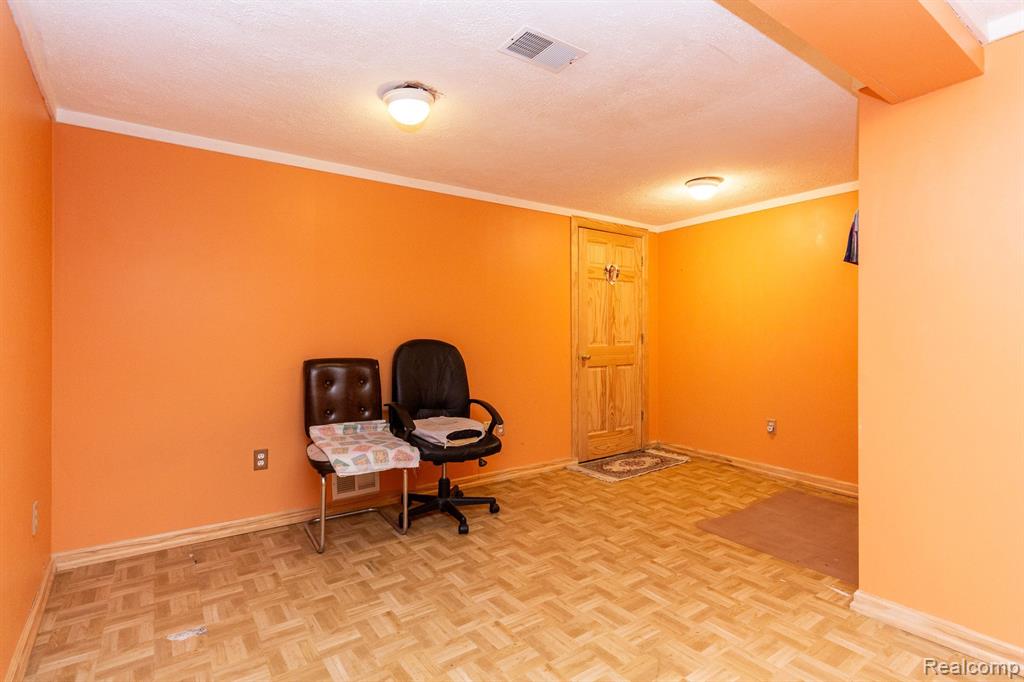 1582 Nadine Rochester Hills, MI 48307 - Photo 42 of 58