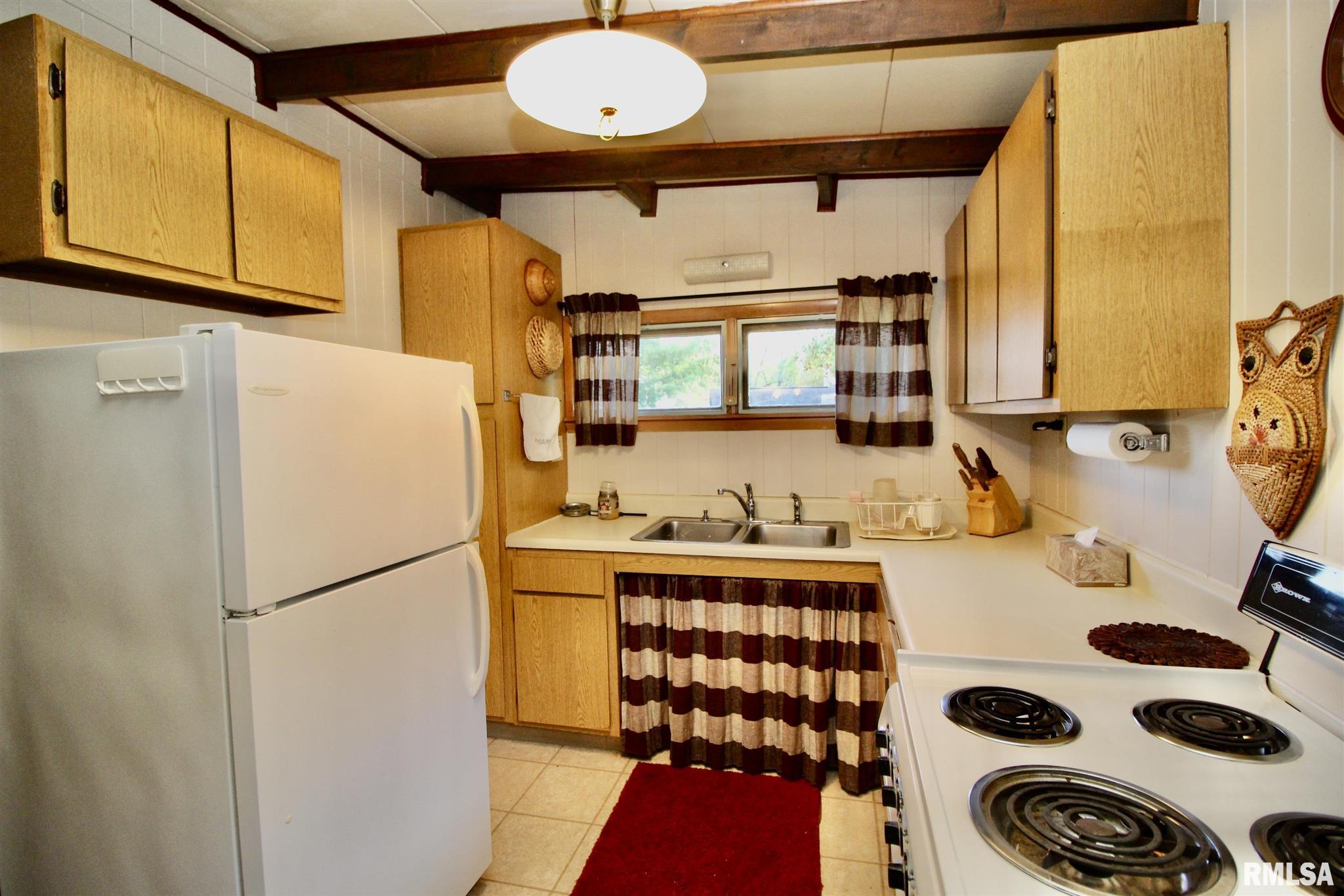 1221 Sewell Lake Road Manito, IL 61546 - Photo 8 of 35 Gallery Image 8