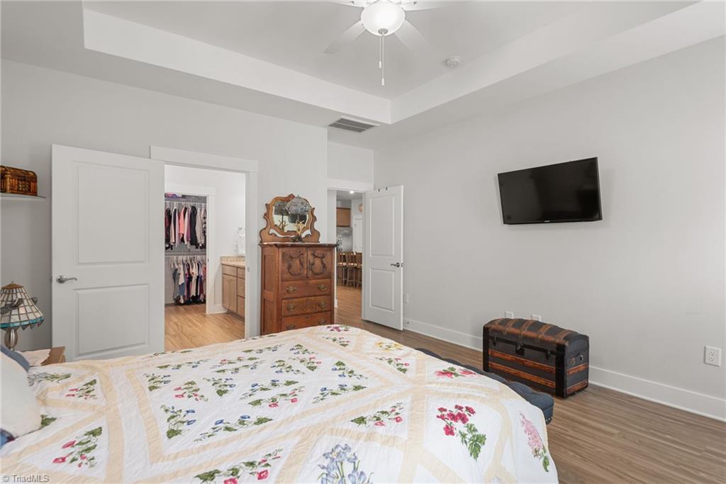 3933 Sudley Point Jamestown, NC 27282 - Photo 11 of 20