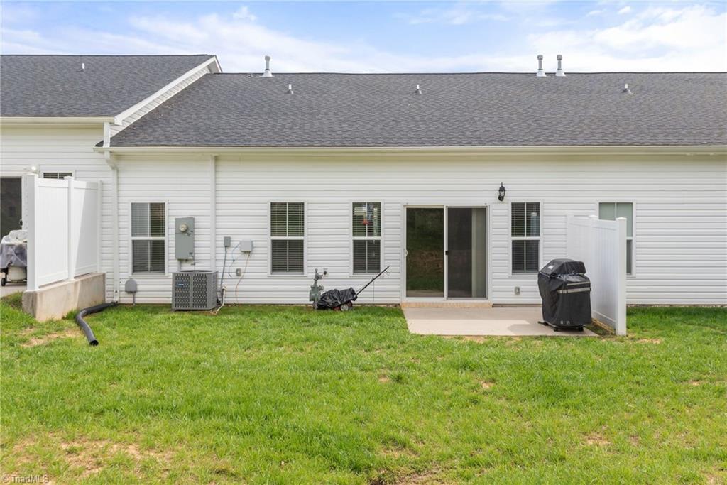3933 Sudley Point Jamestown, NC 27282 - Photo 20 of 20