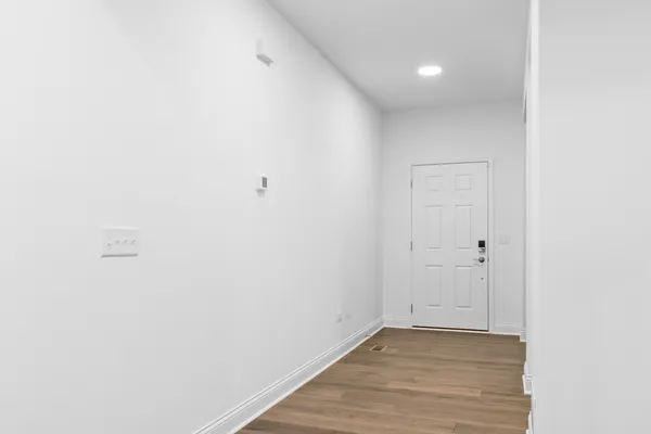 $3,900 | 1014 Dr John Burkey Drive, Algonquin, IL 60102