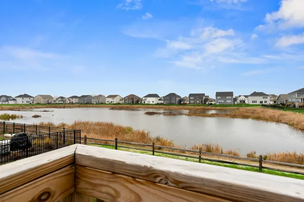 $3,900 | 1014 Dr John Burkey Drive, Algonquin, IL 60102