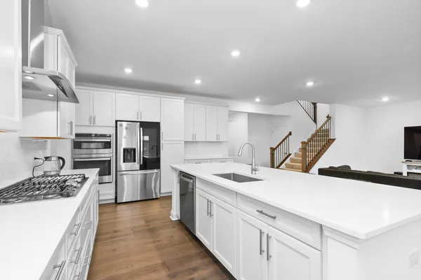 $3,900 | 1014 Dr John Burkey Drive, Algonquin, IL 60102