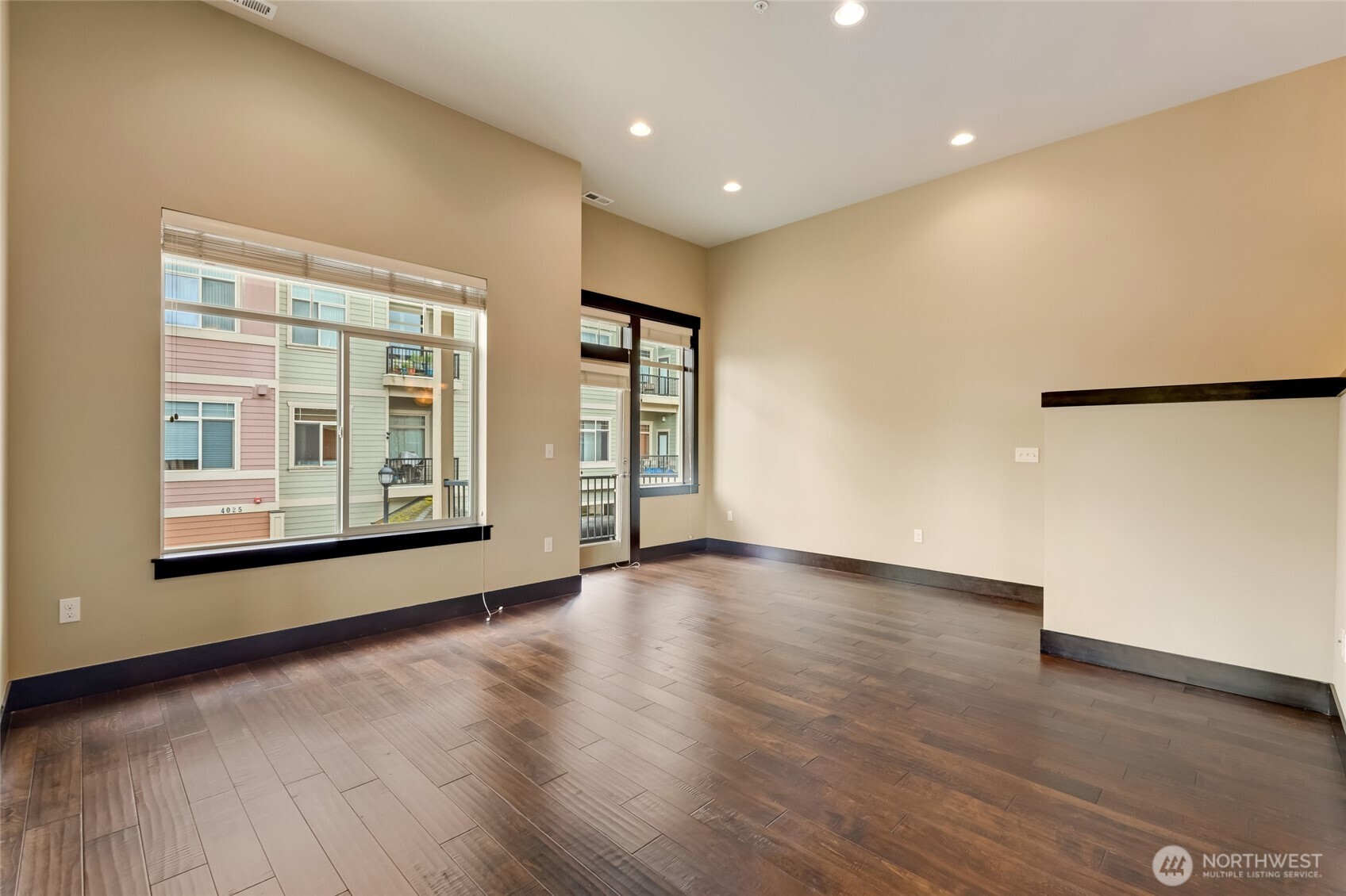 4020 Northeast 3rd Place, Unit B Renton, WA 98056 - Photo 17 of 35