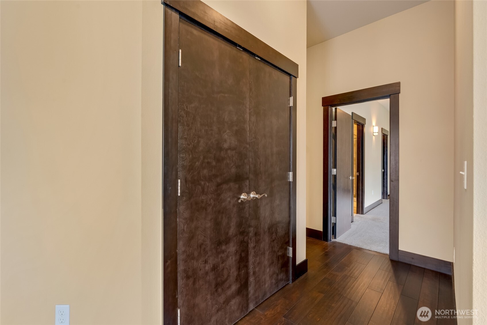 4020 Northeast 3rd Place, Unit B Renton, WA 98056 - Photo 19 of 35