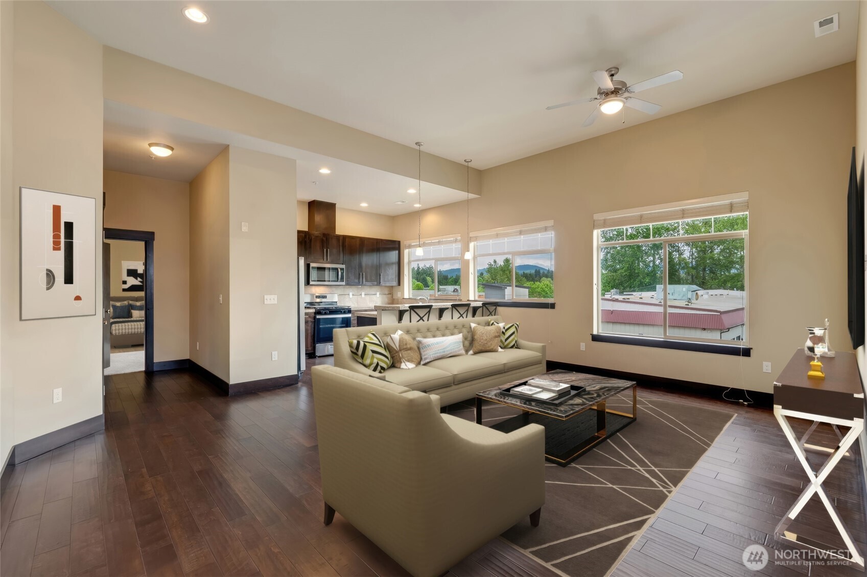 4020 Northeast 3rd Place, Unit B Renton, WA 98056 - Photo 4 of 35