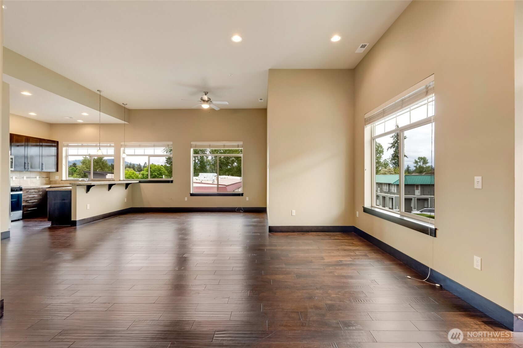 4020 Northeast 3rd Place, Unit B Renton, WA 98056 - Photo 10 of 35