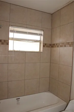 $1,475 | Avondale, Pompano Beach, FL 33060