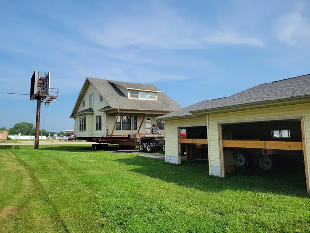 $140,000 | 1797 West Service Drive, Winona, MN 55987