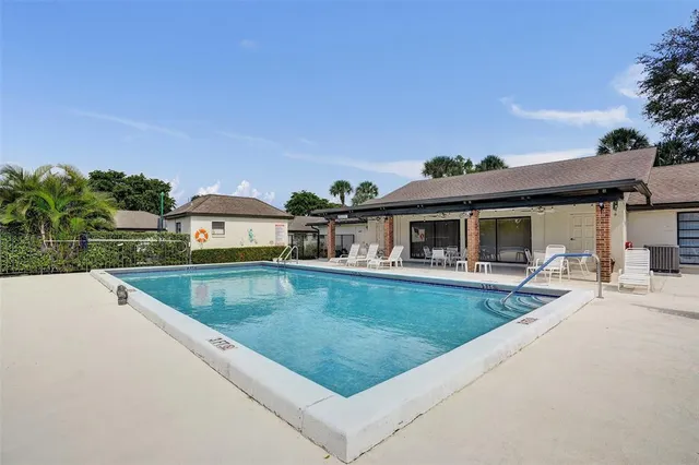 $2,450 | 4840 Greentree Lane, Unit B, Boynton Beach, FL 33436