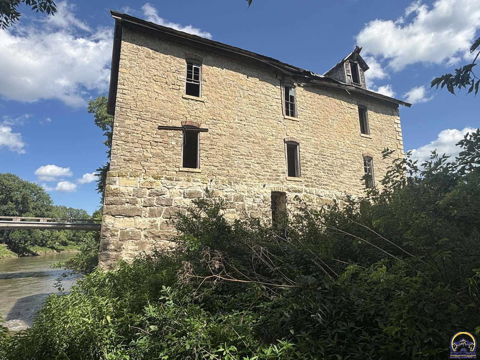 115 Main Street Cedar Point, KS 66843 - Photo 23 of 75