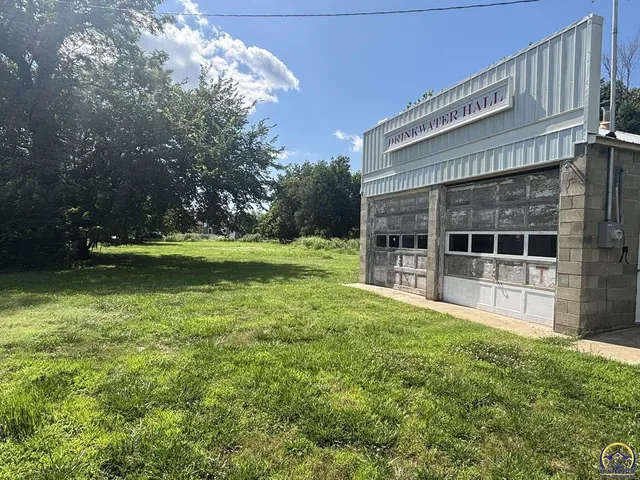 $85,000 | 115 Main Street, Cedar Point, KS 66843