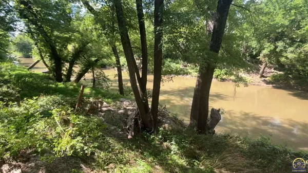 $85,000 | 115 Main Street, Cedar Point, KS 66843