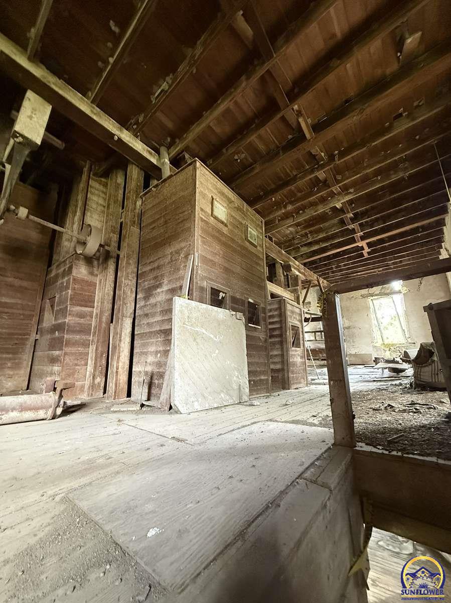 115 Main Street Cedar Point, KS 66843 - Photo 70 of 75