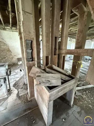 $85,000 | 115 Main Street, Cedar Point, KS 66843