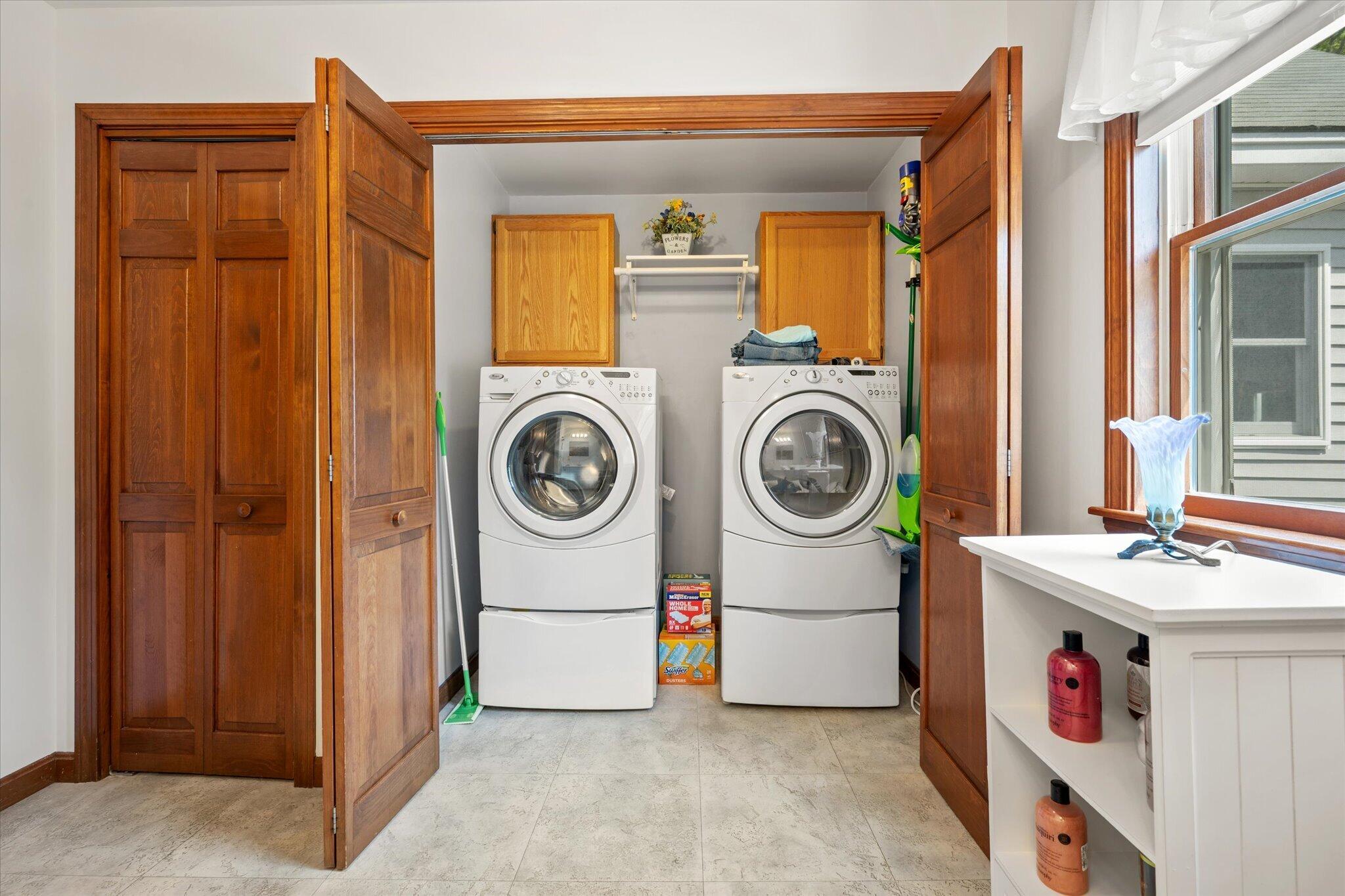 282 Bar Harbor Road Trenton, ME 04605 - Photo 25 of 56 34-Bathroom Laundry