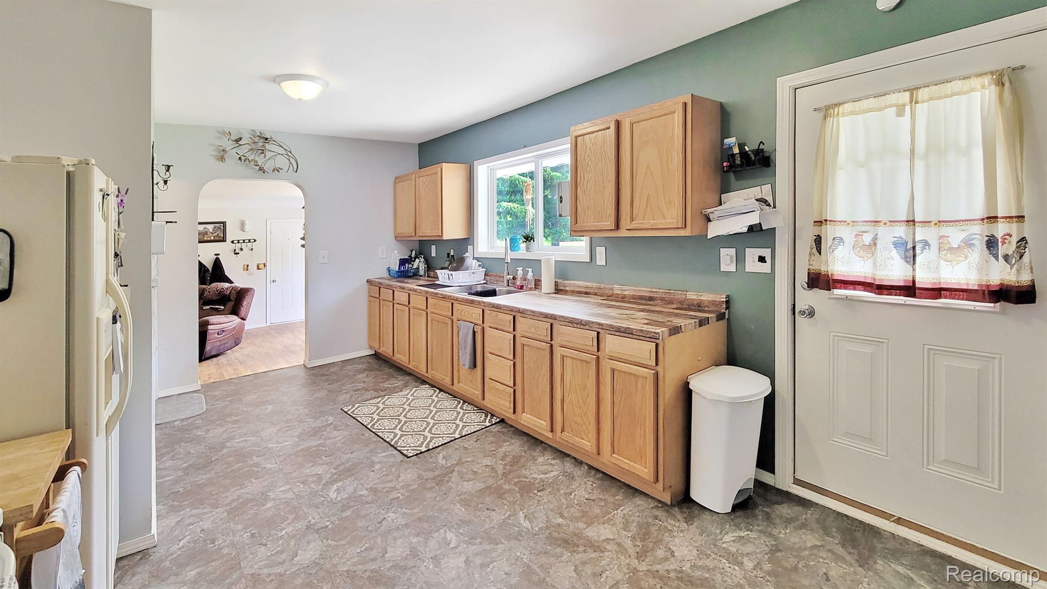 14495 Tuscola Road Clio, MI 48420 - Photo 7 of 22 Gallery Image 7