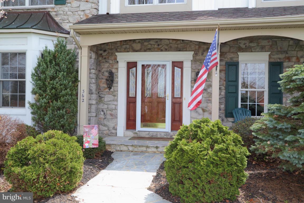 362 Portland Place Lititz, PA 17543 - Photo 5 of 42