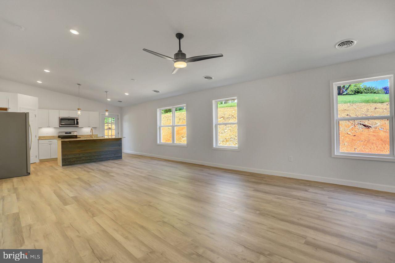 2682 Falling Spring Road Chambersburg, PA 17202 - Photo 8 of 32 Gallery Image 8