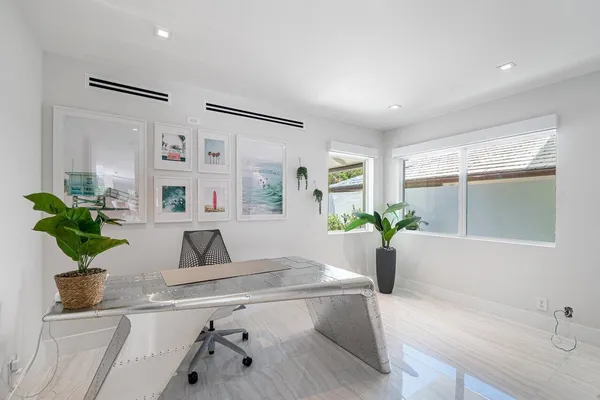 $15,000 | 5284 Boca Marina Circle South, Boca Raton, FL 33487