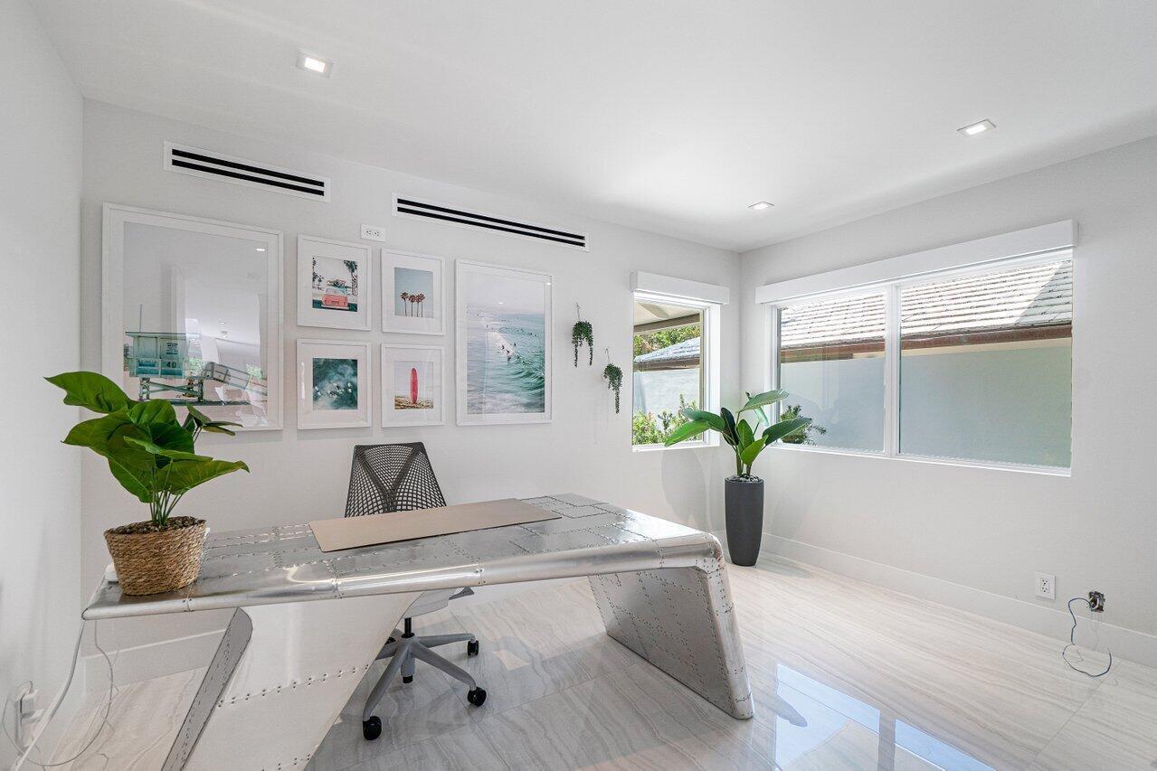 5284 Boca Marina Circle South Boca Raton, FL 33487 - Photo 13 of 30 011-5284BocaMarinaCircle-BocaRaton-FL-33