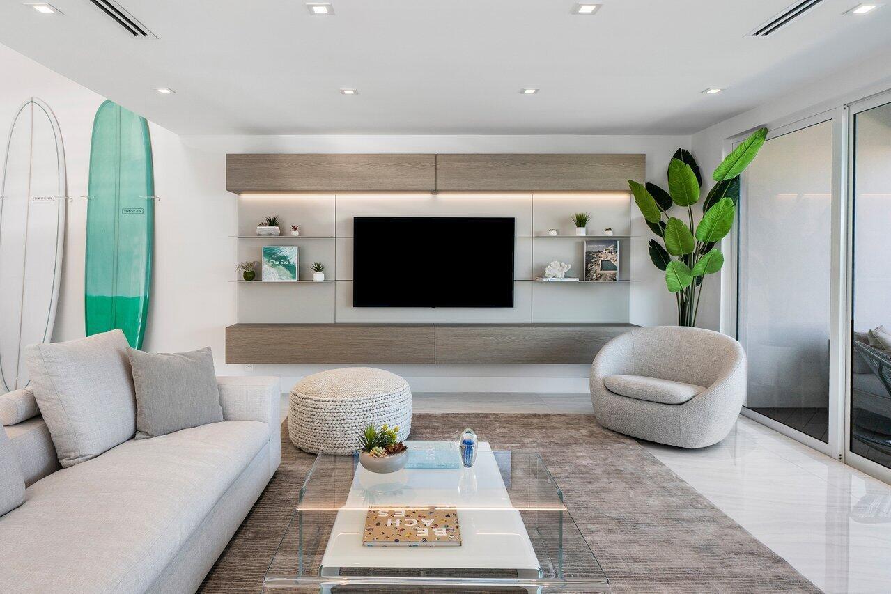 5284 Boca Marina Circle South Boca Raton, FL 33487 - Photo 2 of 30 027-5284BocaMarinaCircle-BocaRaton-FL-33