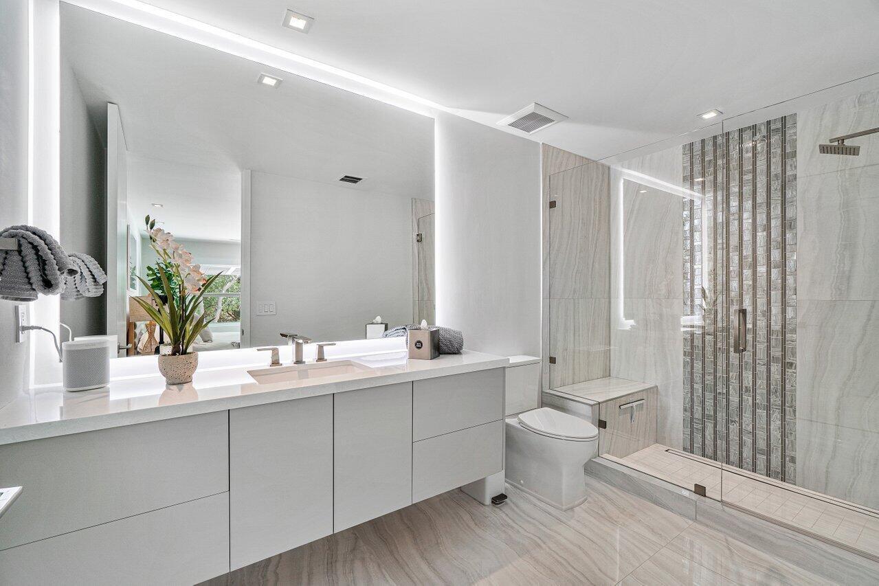 5284 Boca Marina Circle South Boca Raton, FL 33487 - Photo 22 of 30 020-5284BocaMarinaCircle-BocaRaton-FL-33