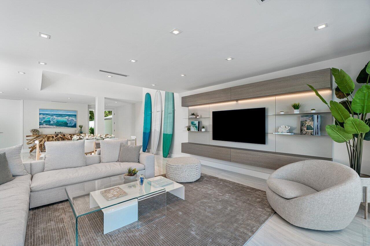 5284 Boca Marina Circle South Boca Raton, FL 33487 - Photo 3 of 30 008-5284BocaMarinaCircle-BocaRaton-FL-33