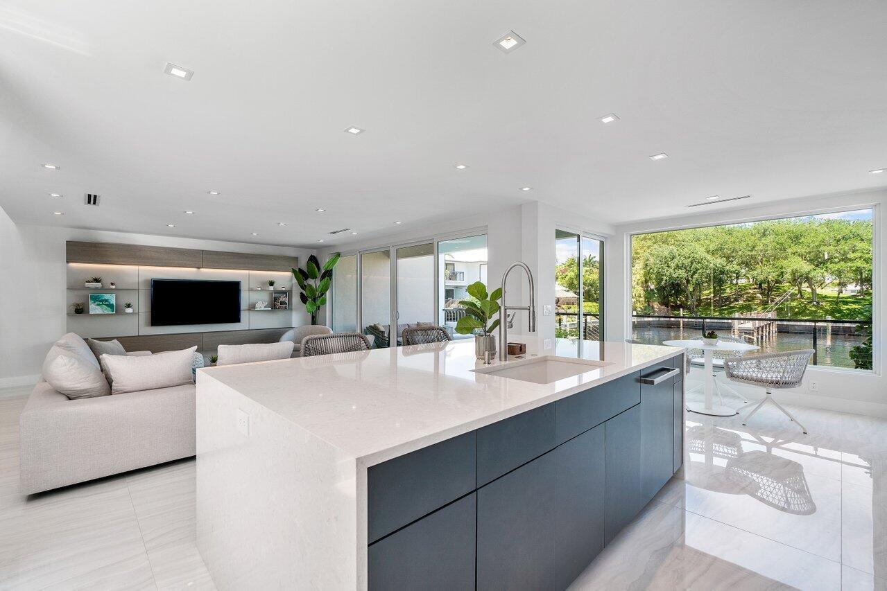 5284 Boca Marina Circle South Boca Raton, FL 33487 - Photo 4 of 30 026-5284BocaMarinaCircle-BocaRaton-FL-33