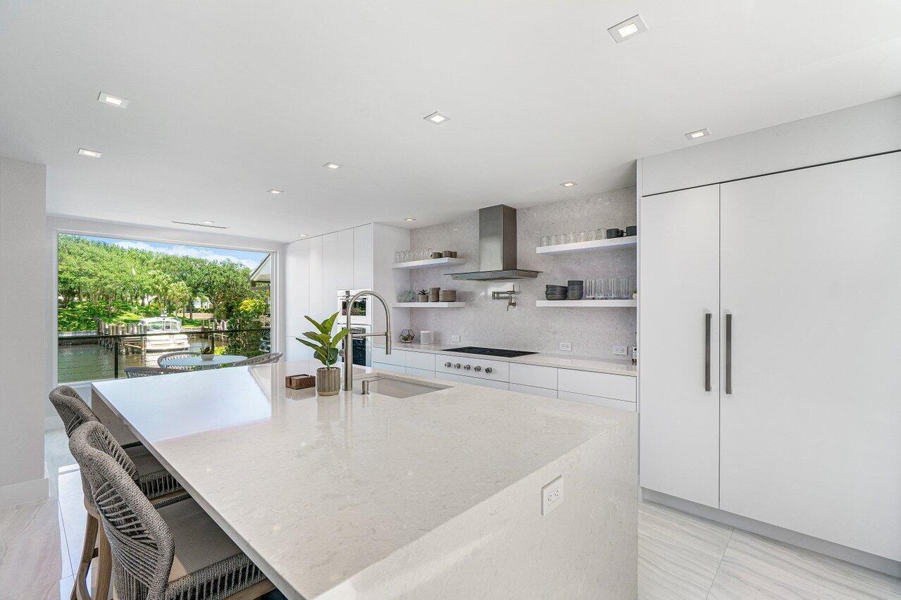 5284 Boca Marina Circle South Boca Raton, FL 33487 - Photo 5 of 30 006-5284BocaMarinaCircle-BocaRaton-FL-33