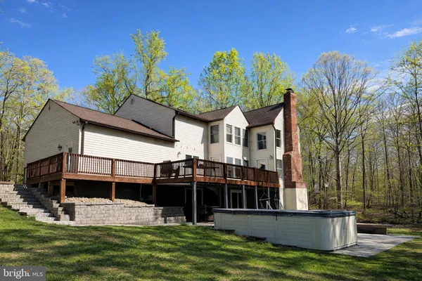 $899,900 | 98 Wateredge Lane, Fredericksburg, VA 22406